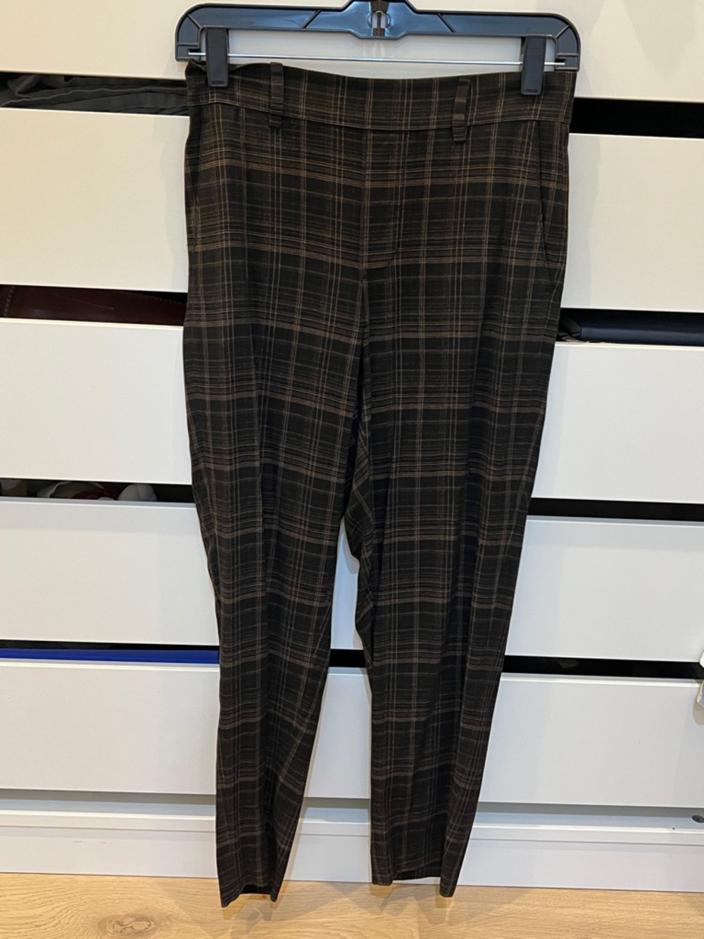 Vince women’s Dark Brown Plaid Dress Pants
